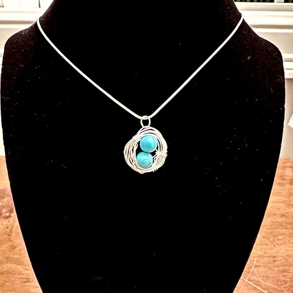 Hand Crafted Mother Robin’s Egg Pendant - Picture 1 of 3